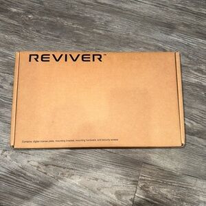 Reviver digital license plate